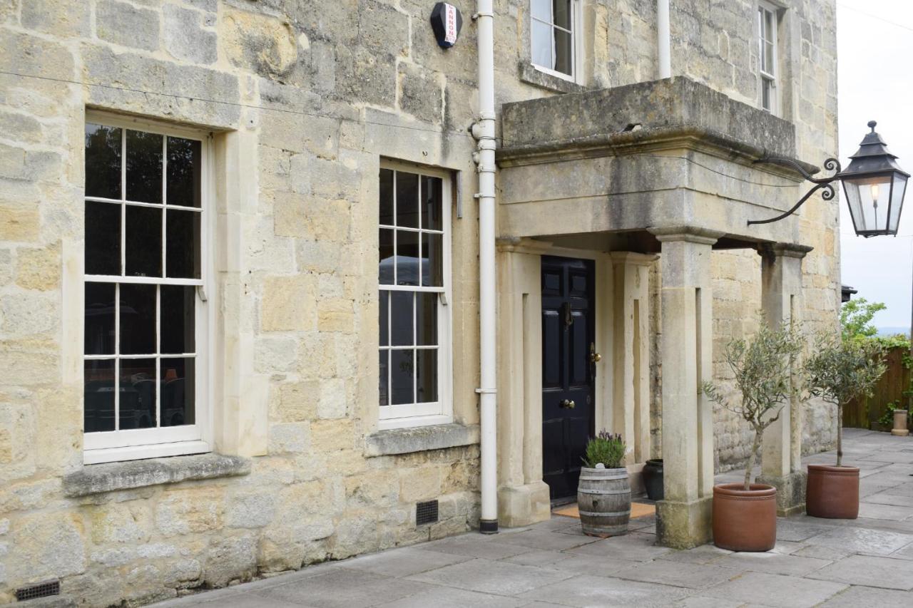 The Castle Inn Bradford-On-Avon Exterior photo